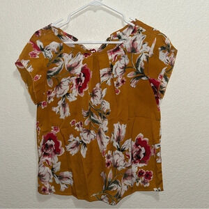 NWOT Boutique Floral Blouse